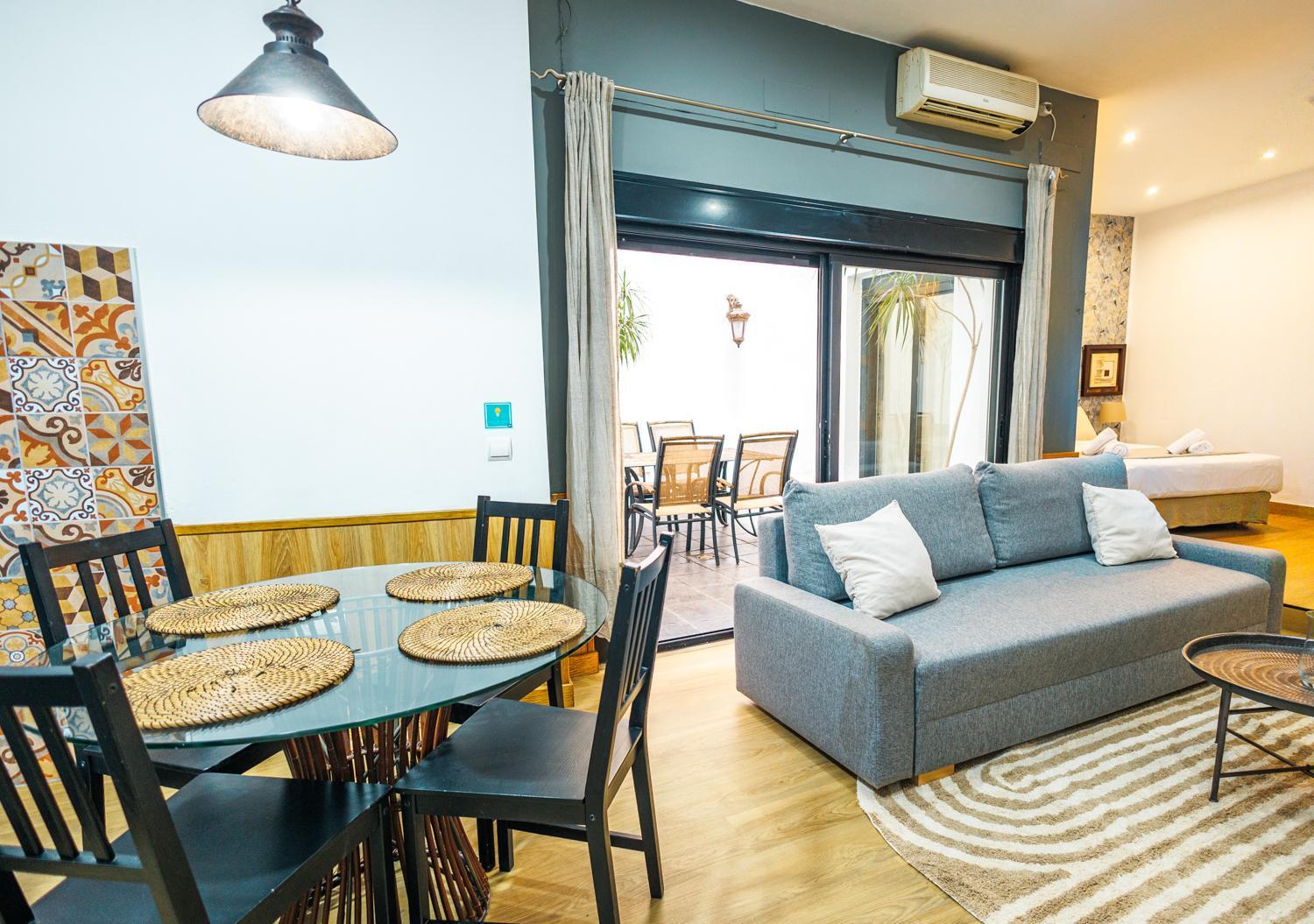 Apartamento Central Севиля Екстериор снимка